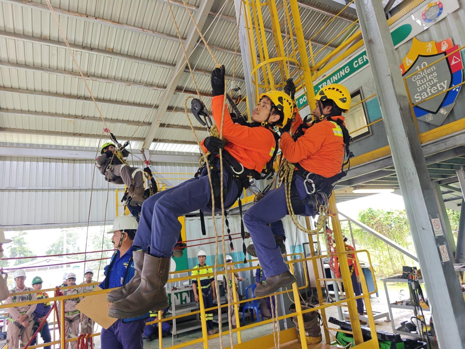 Penerapan K3 dalam Melindungi Pekerja di Tempat Kerja